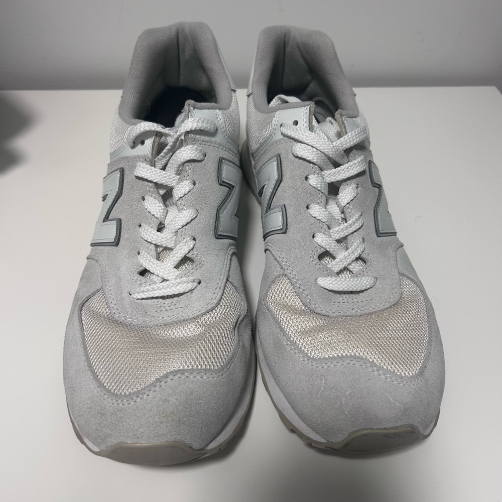 New Balance Men's Light Gray and White Sneakers